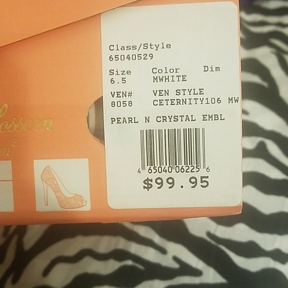 Wedding shoes - Picture 5 of 5